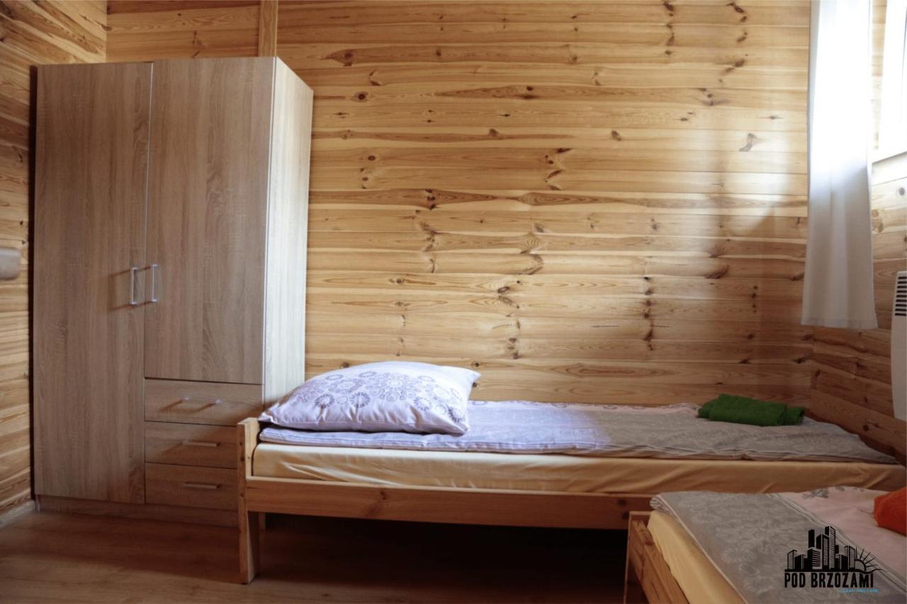 Pod Brzozami Apartamenty Domek Ustronny 尤斯托尼莫斯基 外观 照片