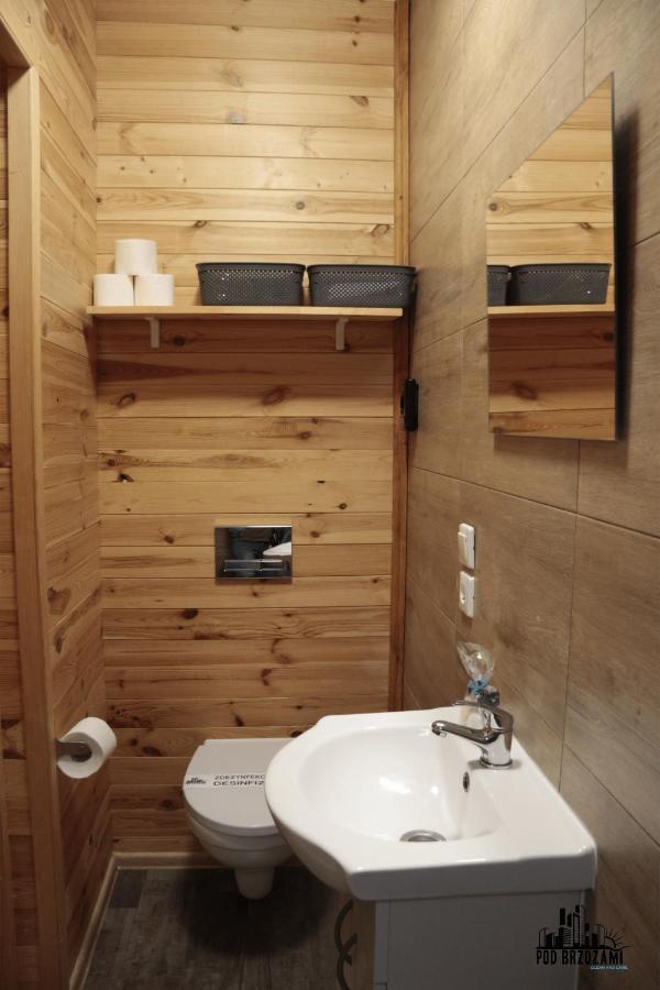 Pod Brzozami Apartamenty Domek Ustronny 尤斯托尼莫斯基 外观 照片