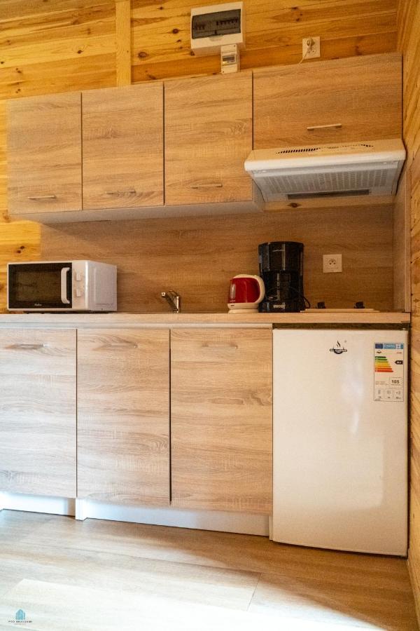 Pod Brzozami Apartamenty Domek Ustronny 尤斯托尼莫斯基 外观 照片