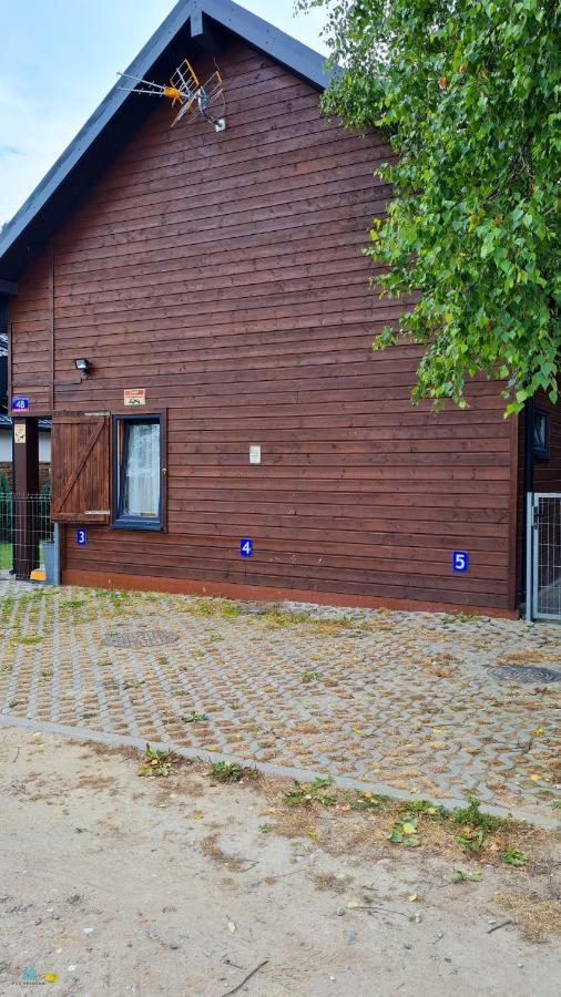 Pod Brzozami Apartamenty Domek Ustronny 尤斯托尼莫斯基 外观 照片